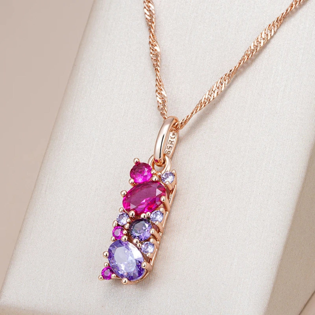 Collier Élégant en Cristal Rouge et Violet